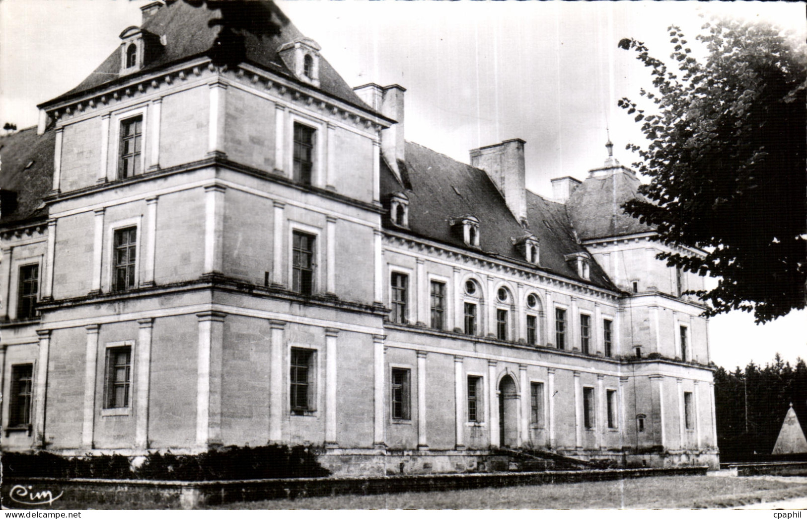 CPA Ancy le Franc Chateau cote Est