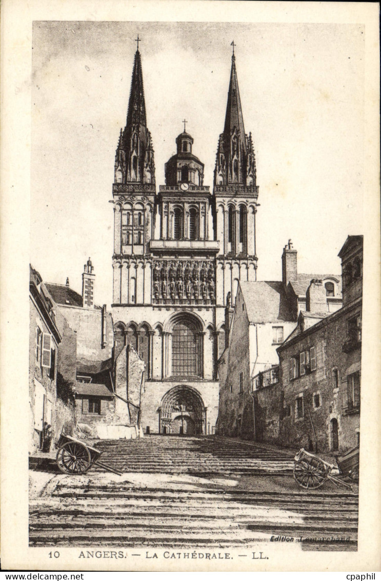 CPA Angers La Cathedrale