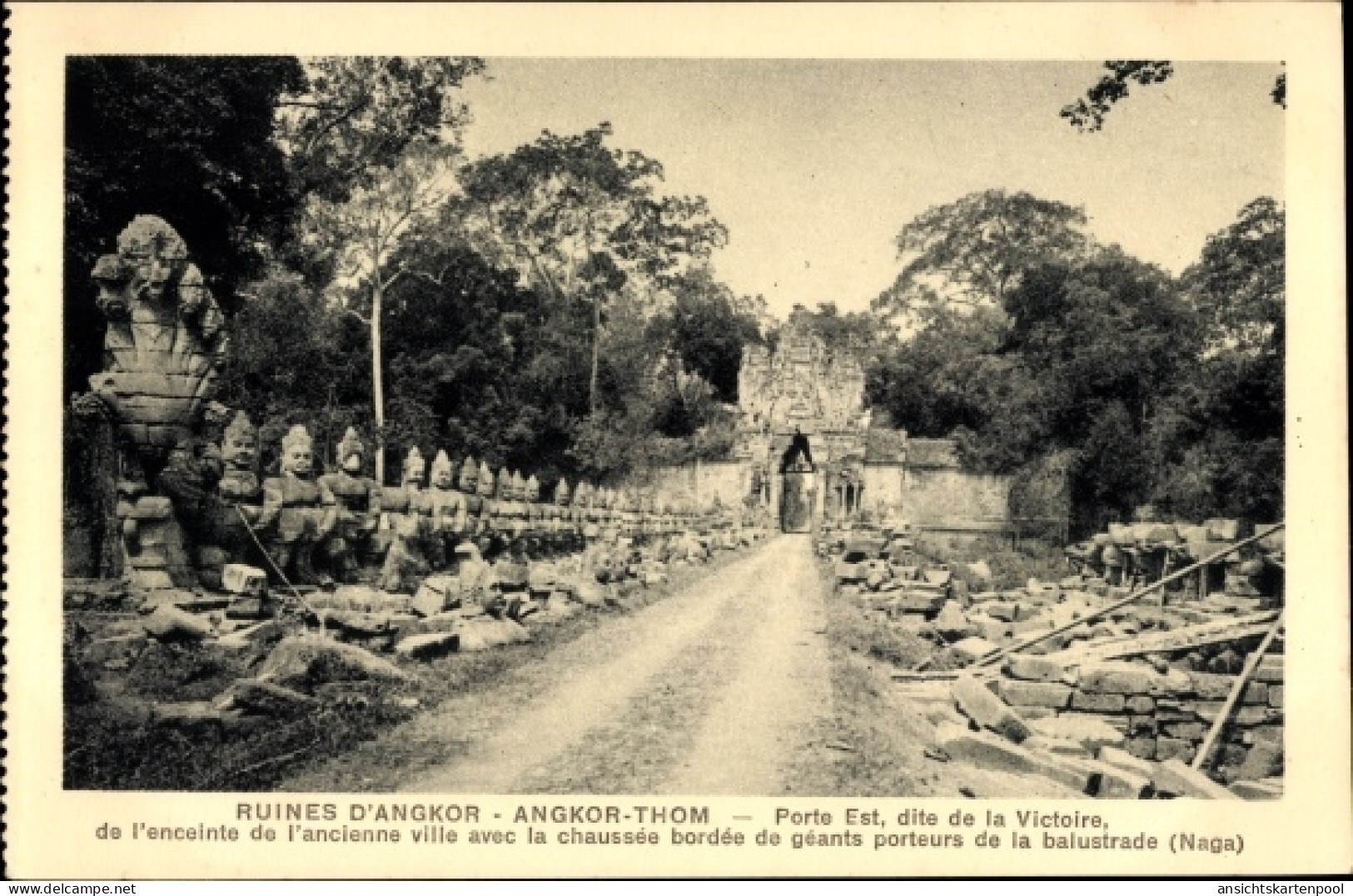 CPA Angkor Thom Kambodscha, Tempelanlage, Statuen