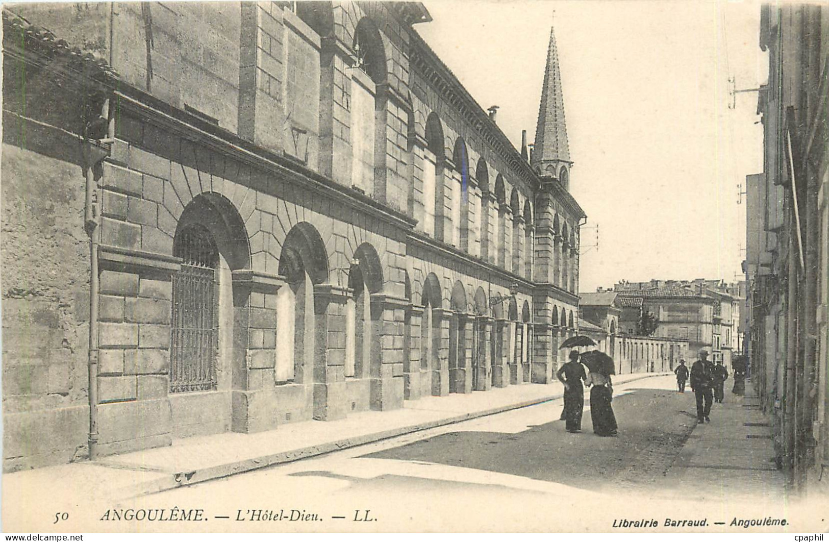 CPA Angouleme L'Hotel Dieu
