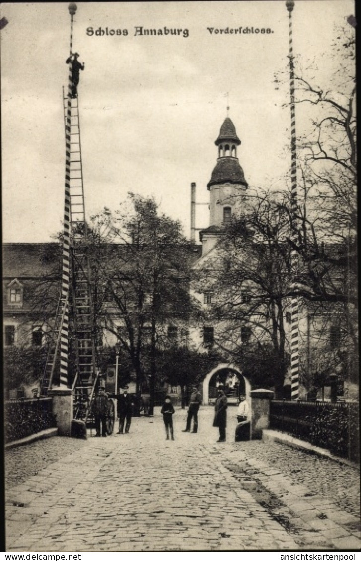 CPA Annaburg Saxe Anhalt, Vorderschloss, Leiterwagen