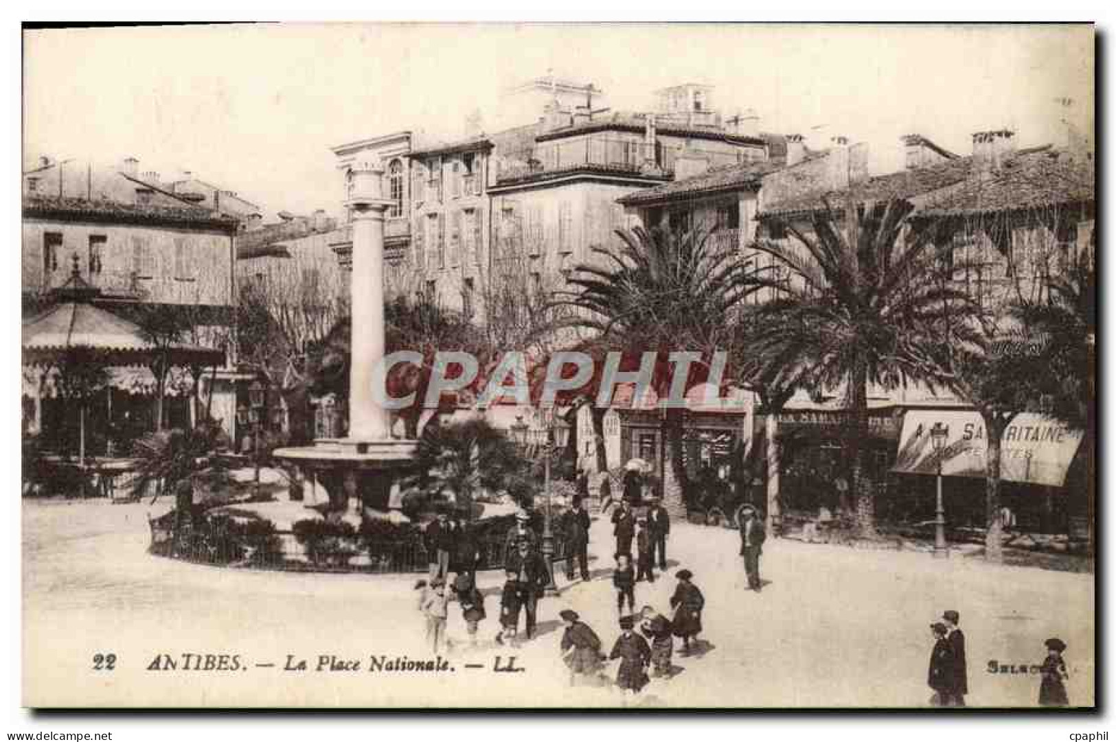 CPA Antibes La Place Nationale