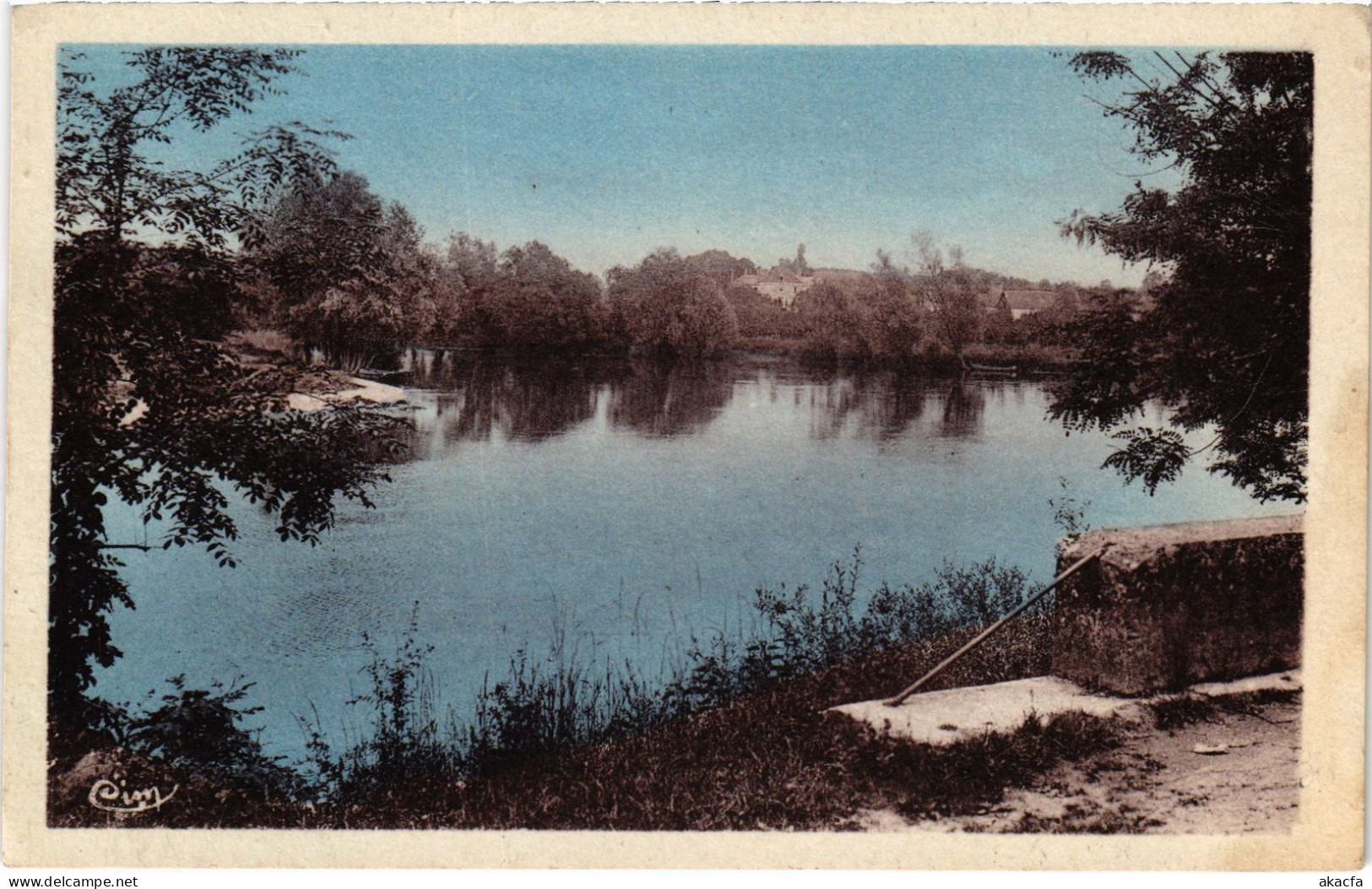 CPA Appoigny Les bords de l'Yonne FRANCE (1452004)