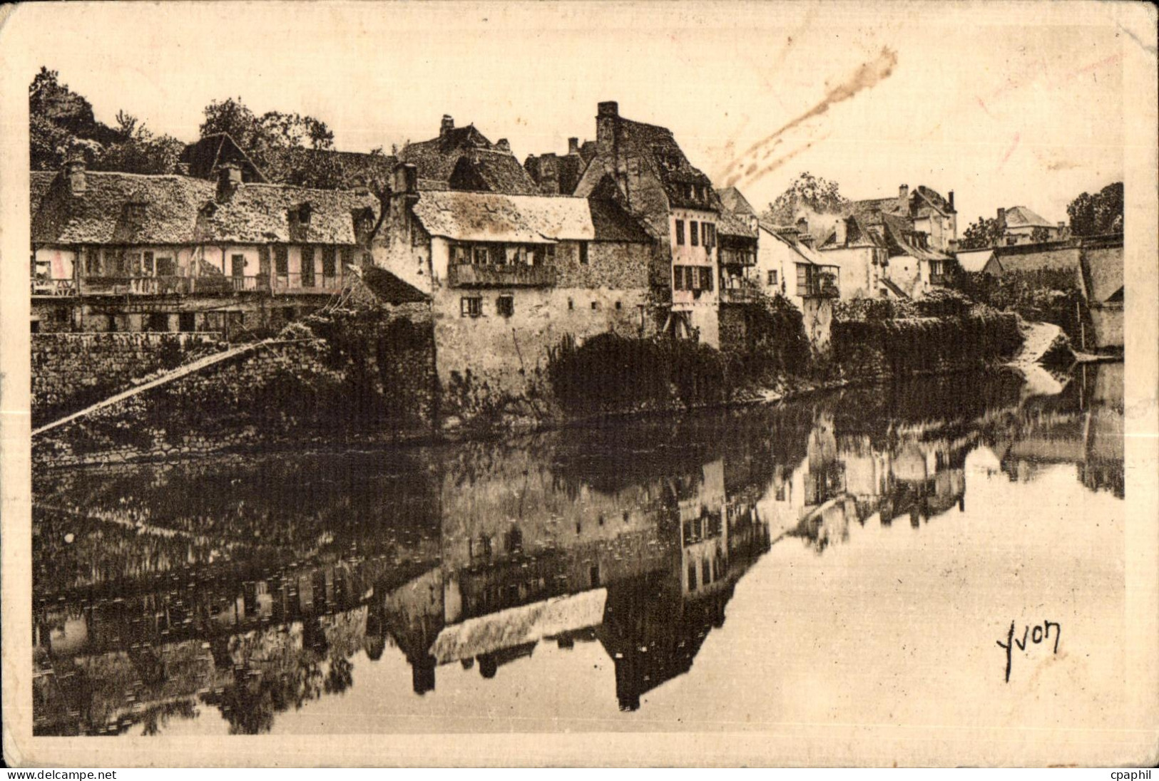 CPA Argentat (Correze) La Dordogne