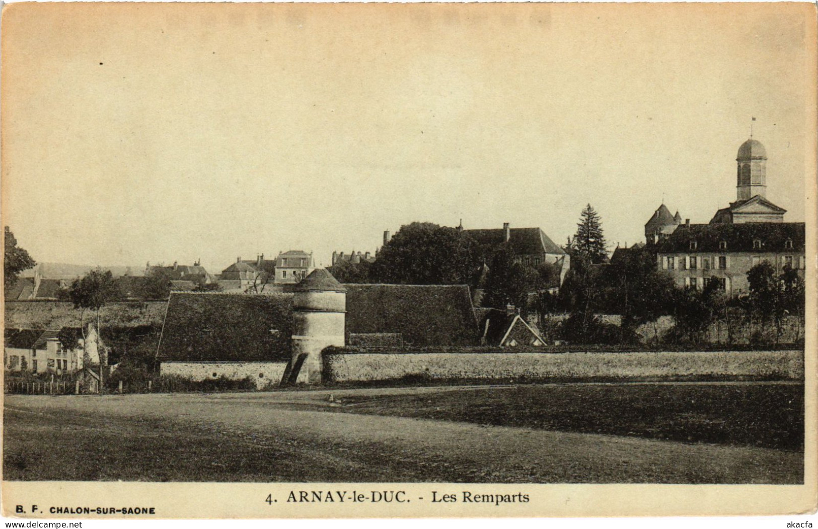 CPA Arnay-le-Duc Les Remparts FRANCE (1375443)