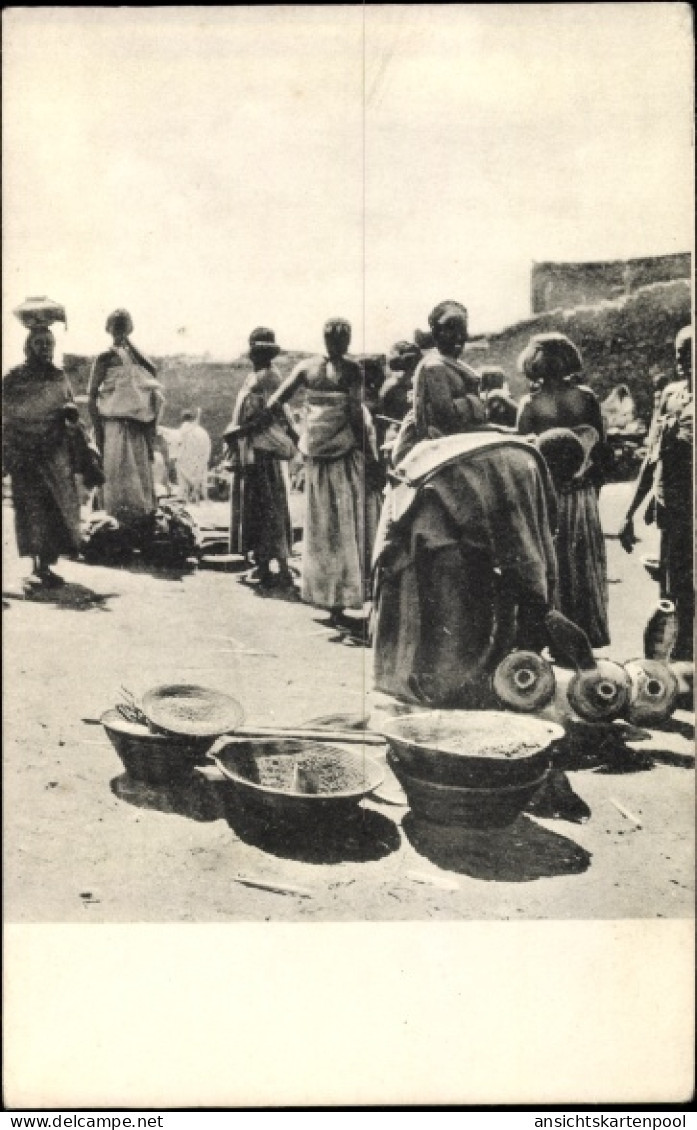 CPA Äthiopien, Marché à Harrar, Marktplatz, Afrikanerin