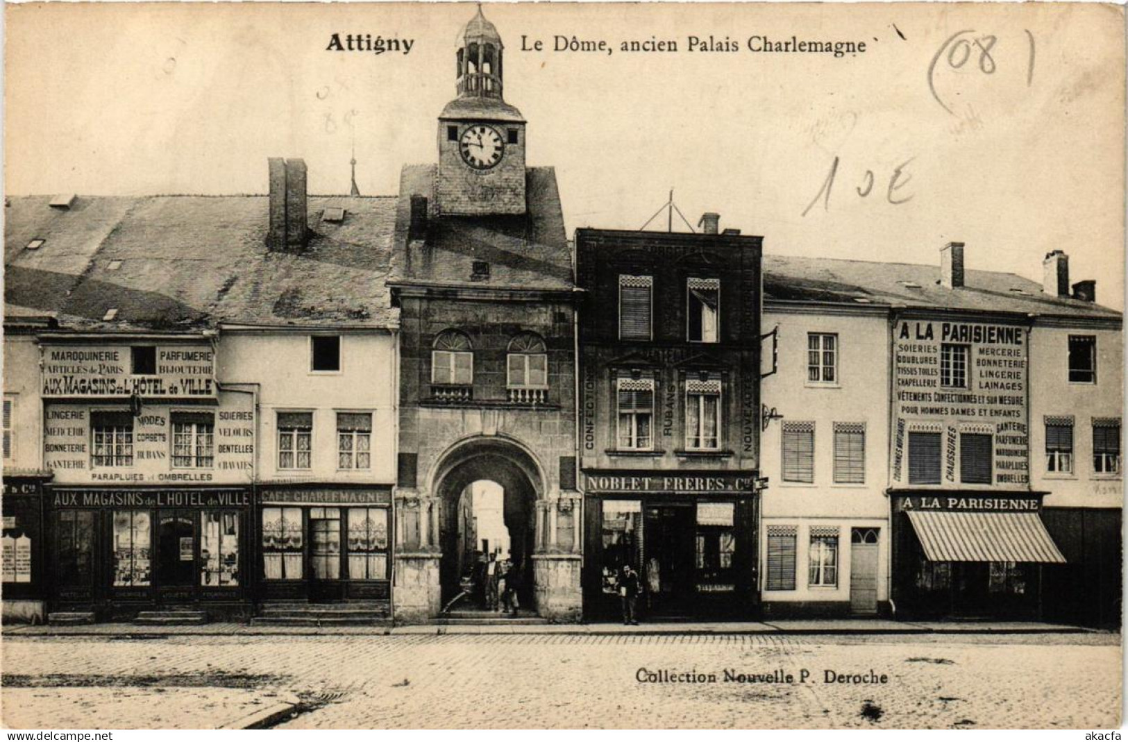 CPA ATTIGNY Le Dome, ancien Palais Charlemagne (646512)