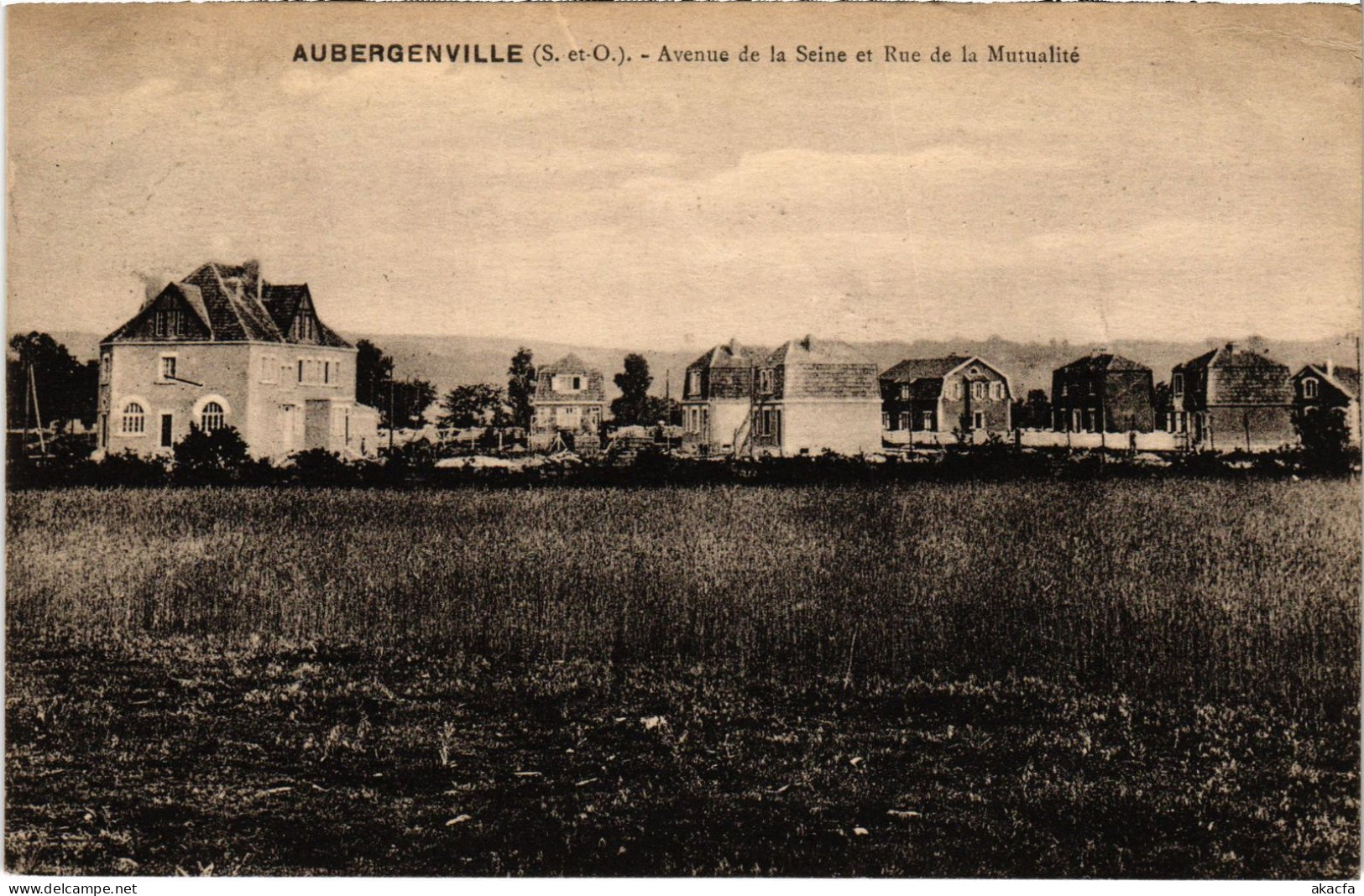 CPA Aubergenville Avenue de la Seine FRANCE (1379574)