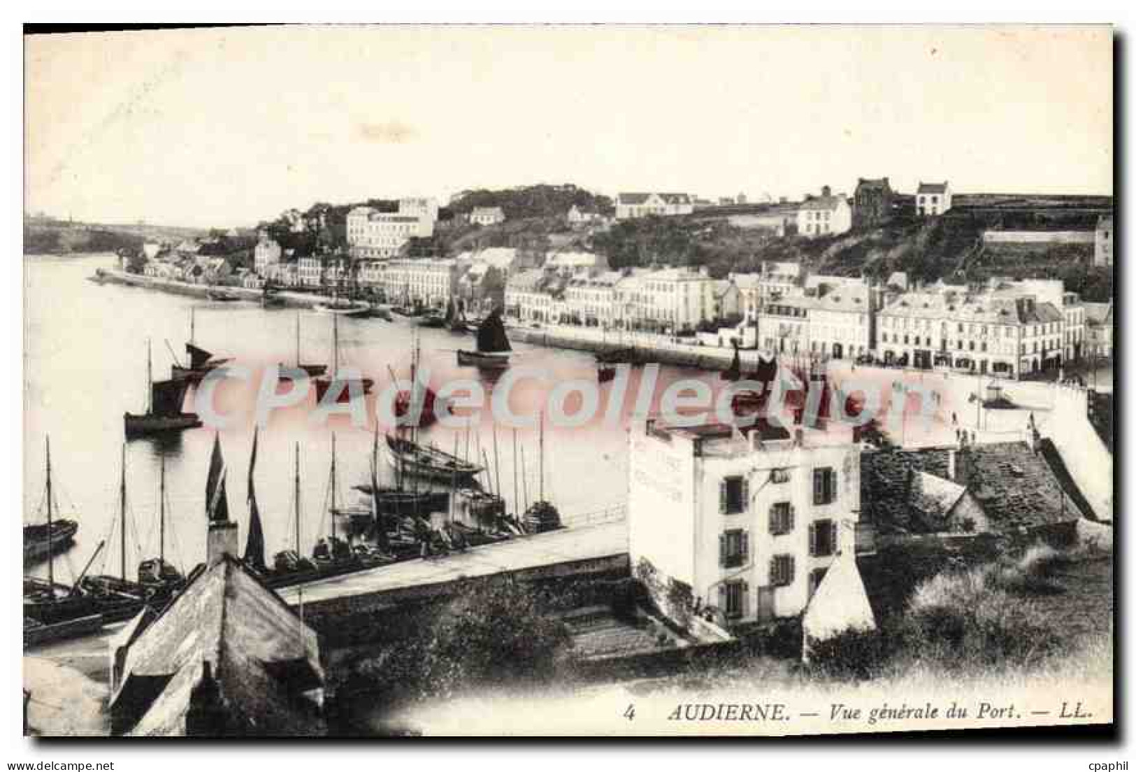 CPA Audierne Vue Generale Du Port