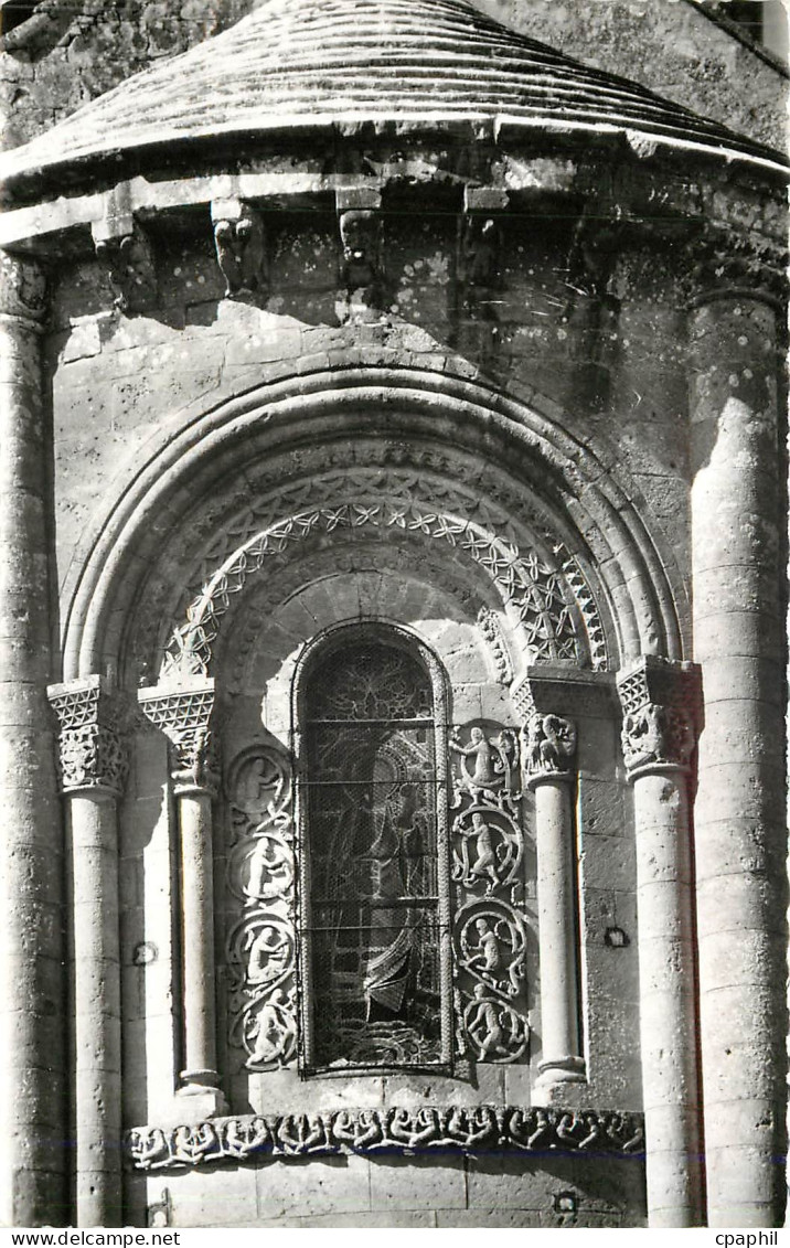 CPA Aulnay de Saintonge Eglise Romane Mon Hist Classe Details de l'Abside