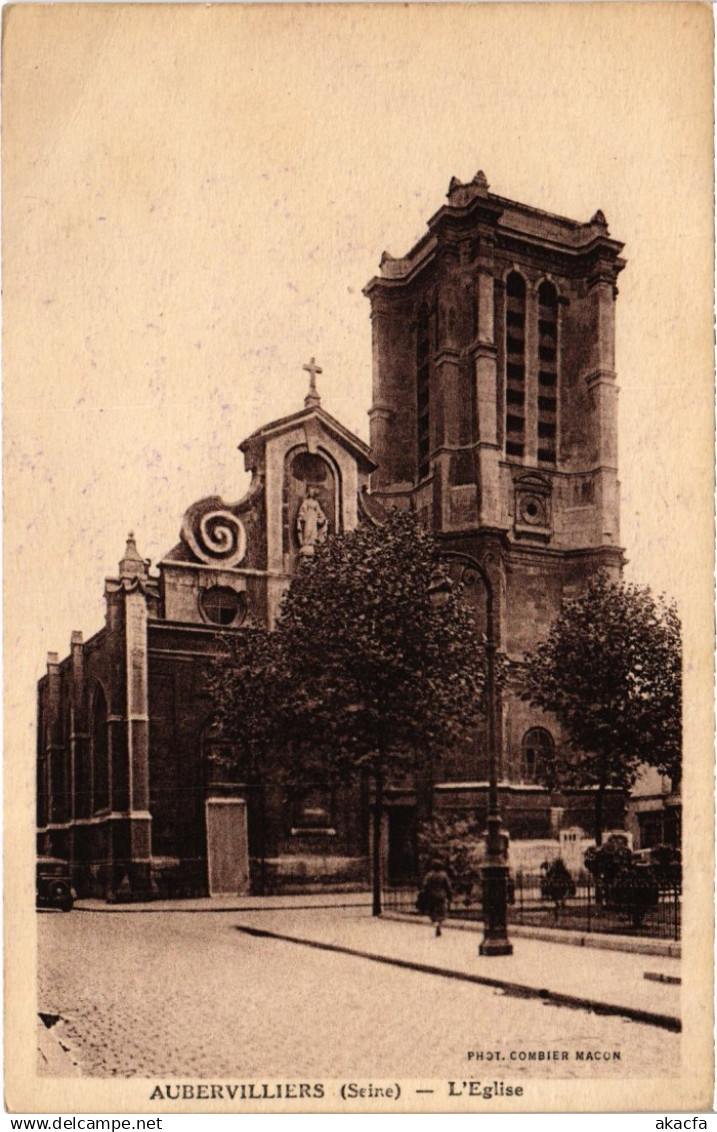 CPA Aulnay Eglise (1360849)