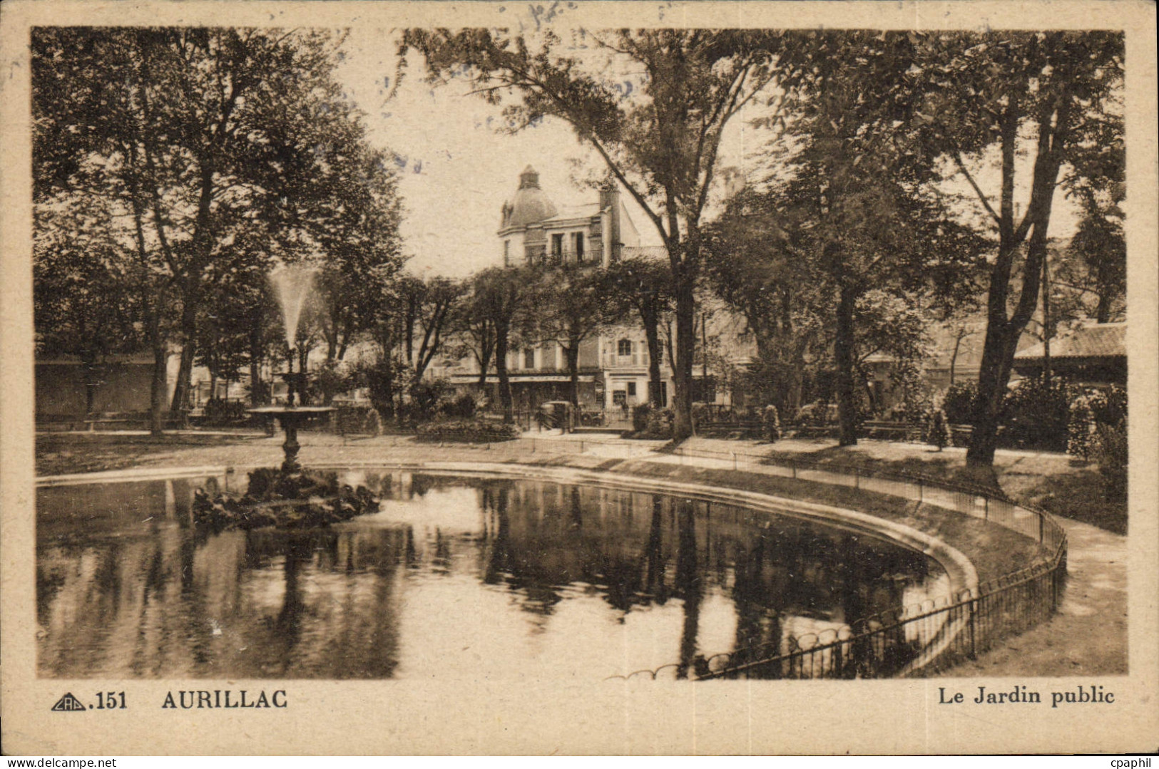 CPA Aurillac Le Jardin piblic