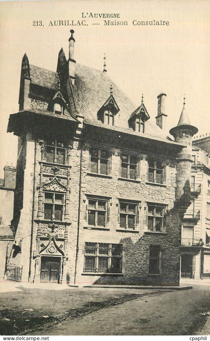 CPA Aurillac Maison consulaire