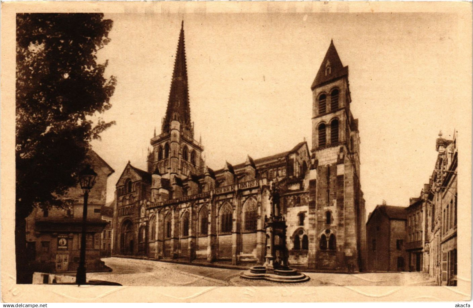 CPA AUTUN - AUTUN-Antique - Cathédrale St-Lazare (637736)