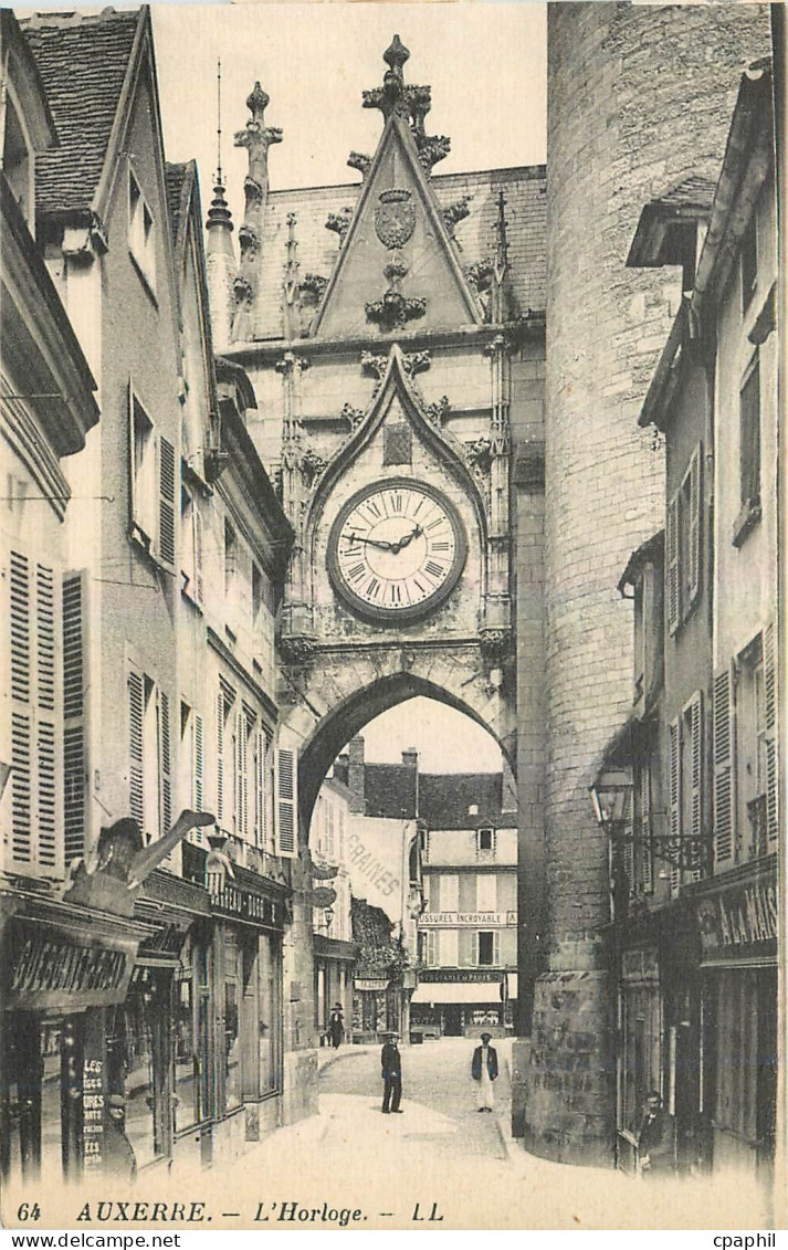 CPA Auxerre L'Horloge