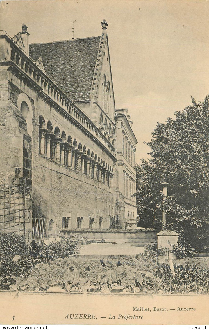 CPA Auxerre La Prefecture