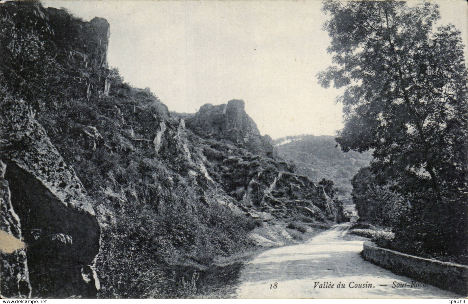 CPA Avallon Vallee du Cousin