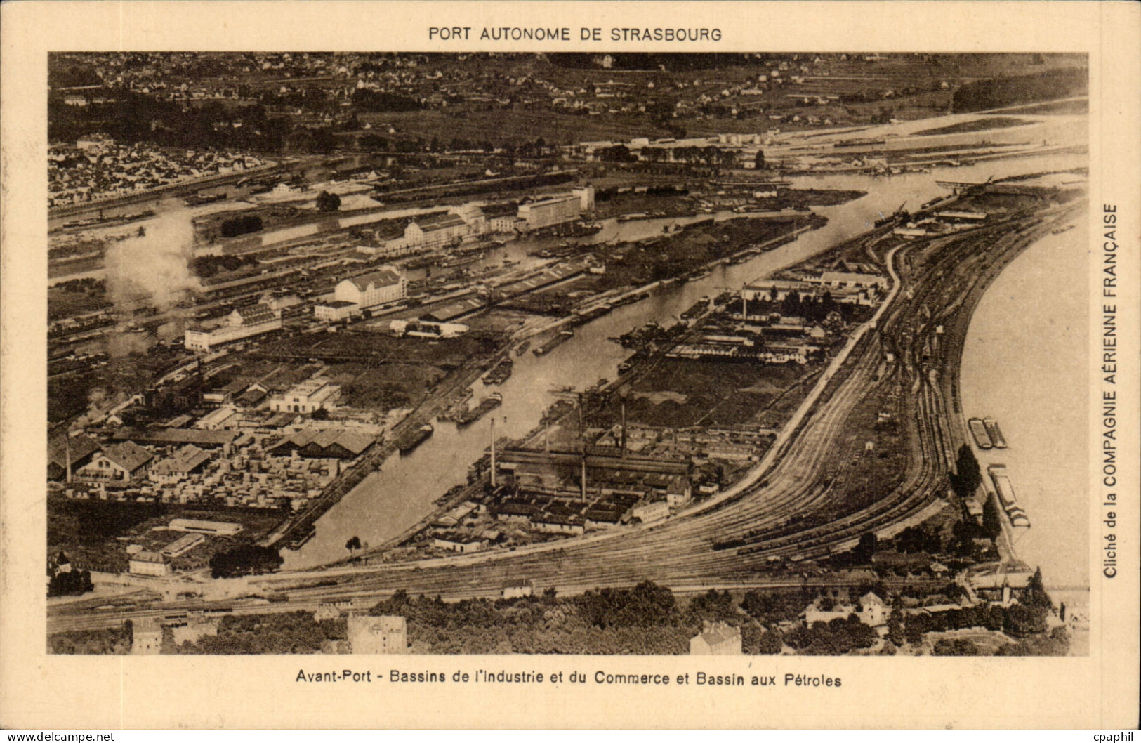 CPA Avant port Bassins de l'industrie et du commerce et bassins des petroles Strasbourg