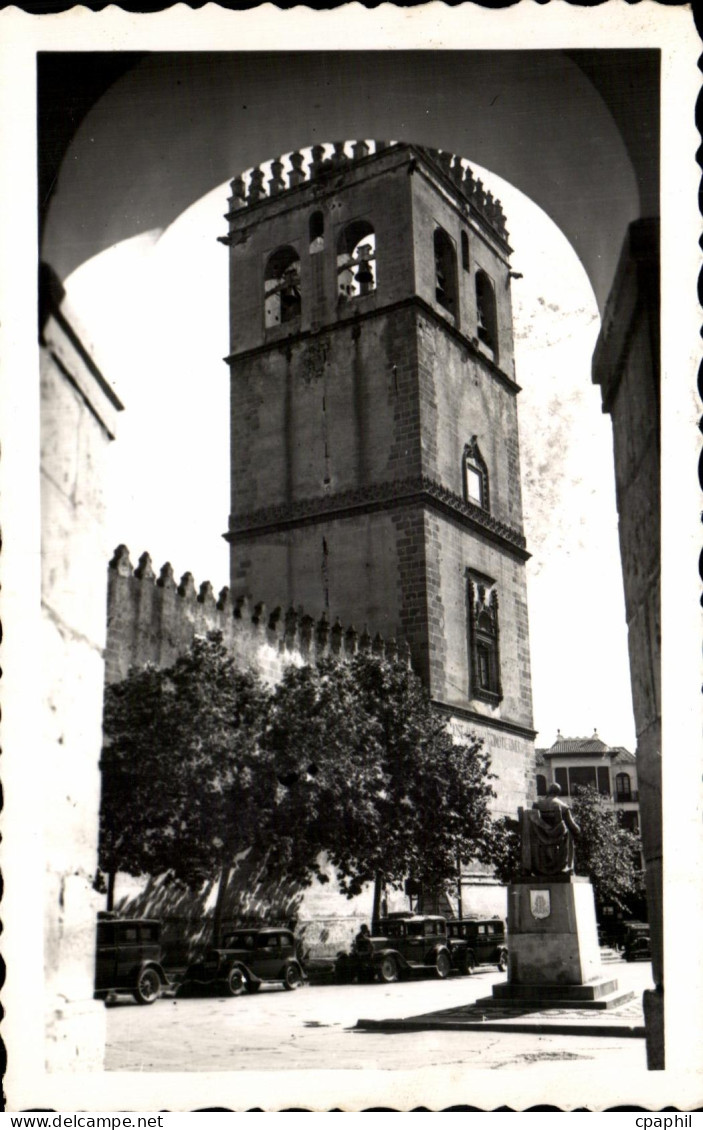 CPA Badajoz Torre de la Santa Iglesia Catedral Tour de la Cathedrale