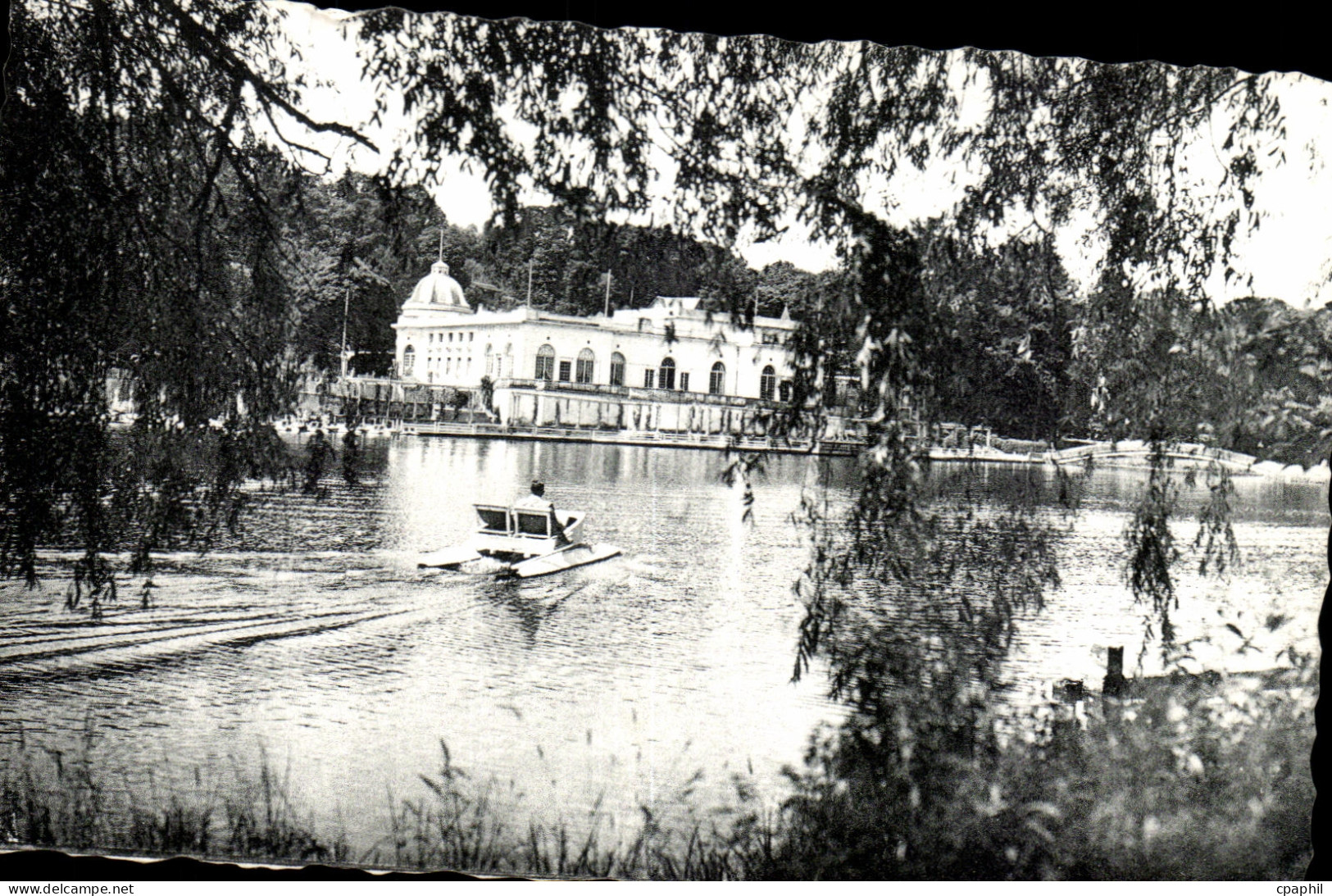 CPA Bagnoles De L'Orne