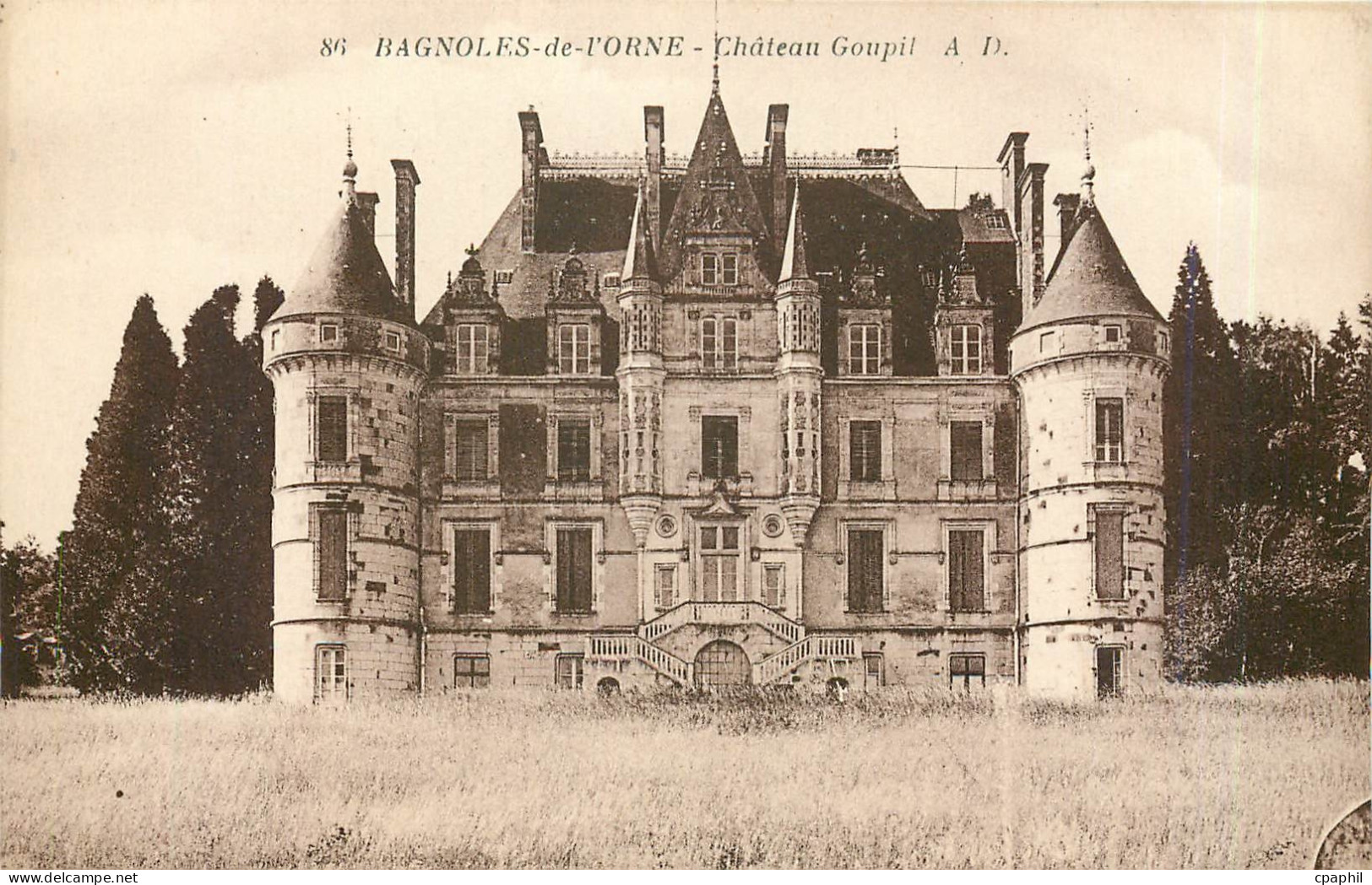 CPA Bagnoles-de-l'Orne - château Goupil