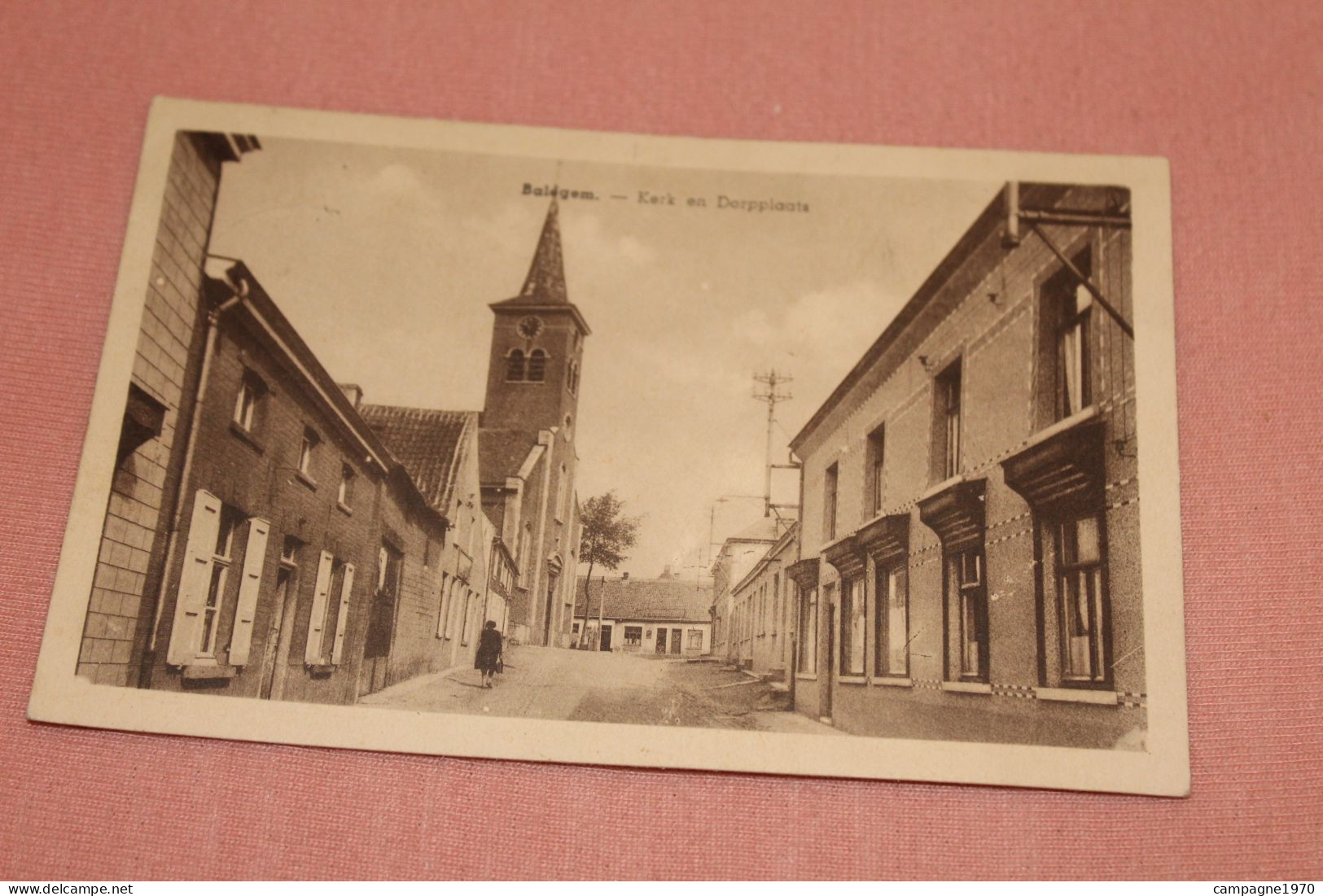 CPA - BALEGEM ( OOSTERZELE ) - KERK EN DORPPLAATS