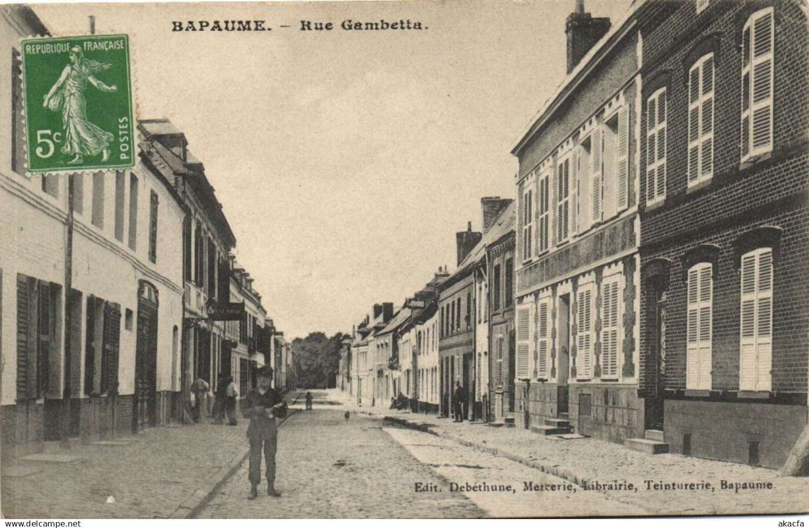 CPA BAPAUME - Rue Gambetta (180752)