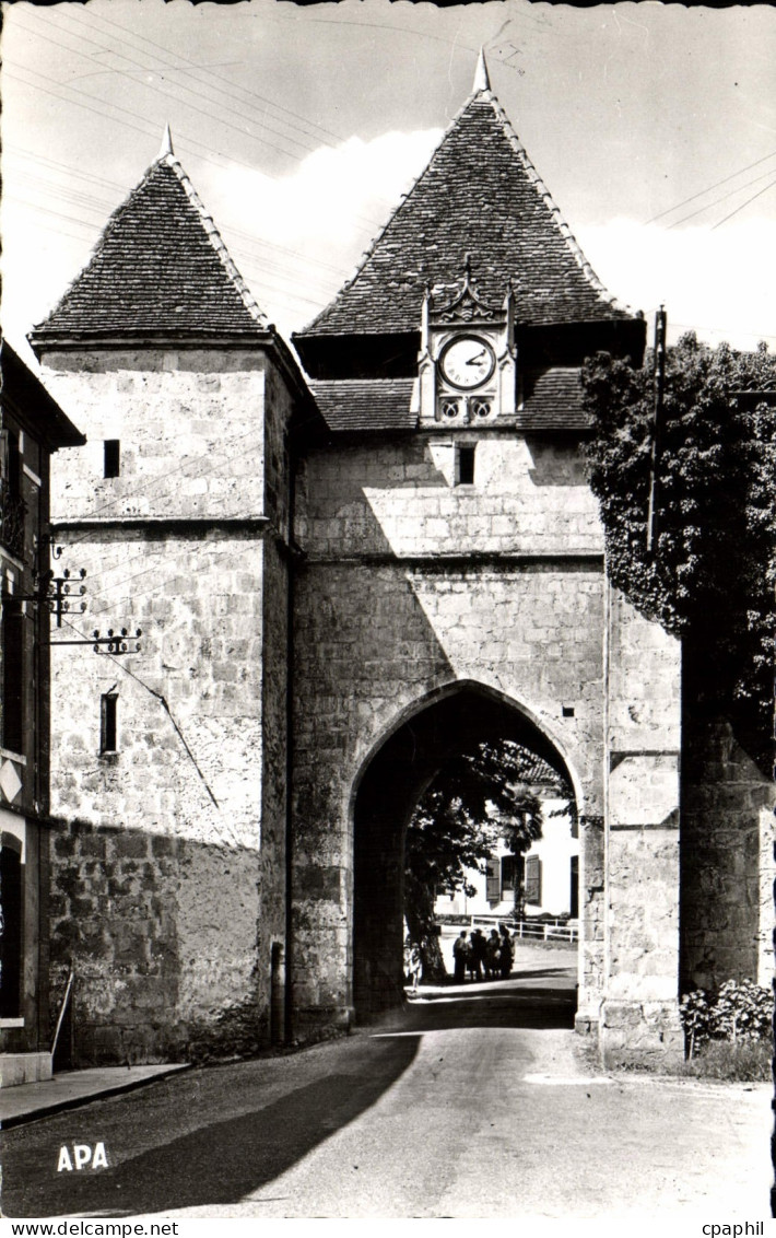 CPA Barbotan Les Thermes Le Parche De I'Eglise