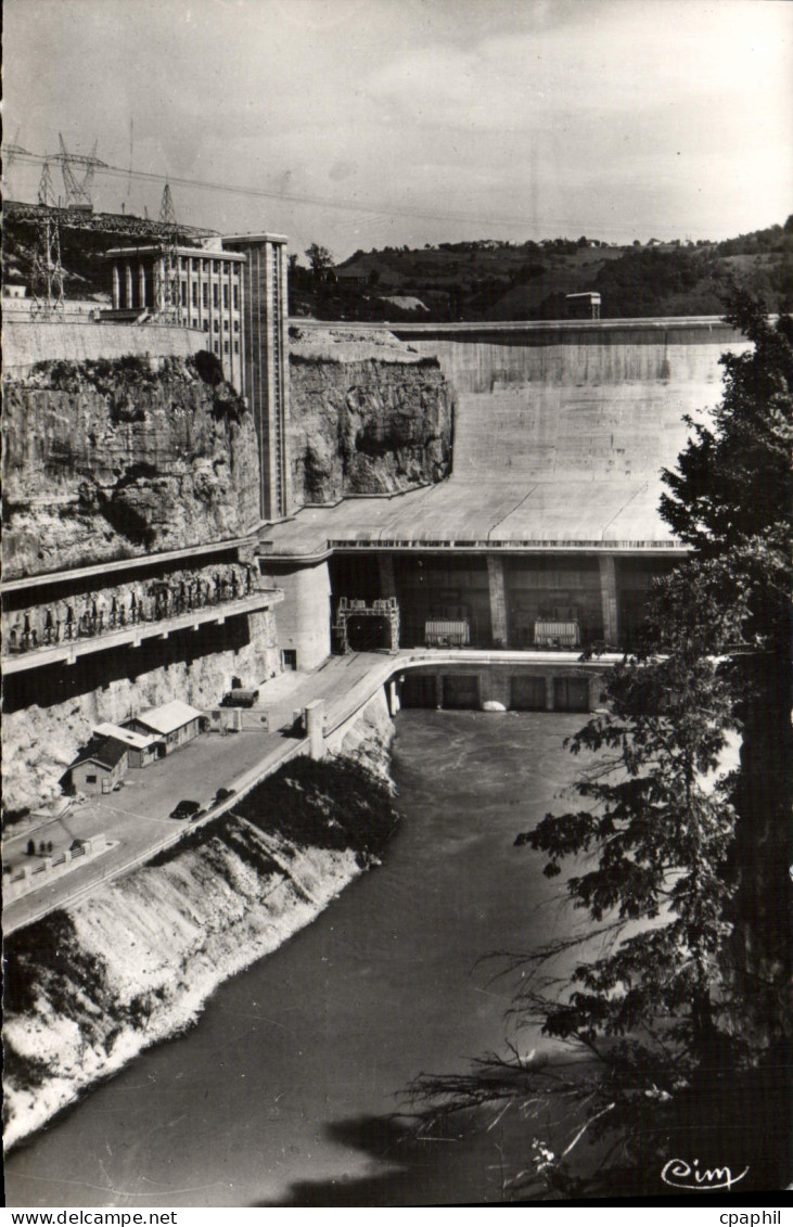 CPA Barrage de Genissiat Ain Canal de Fuite Sortie des eaux de l'Usine Plateformes Depart