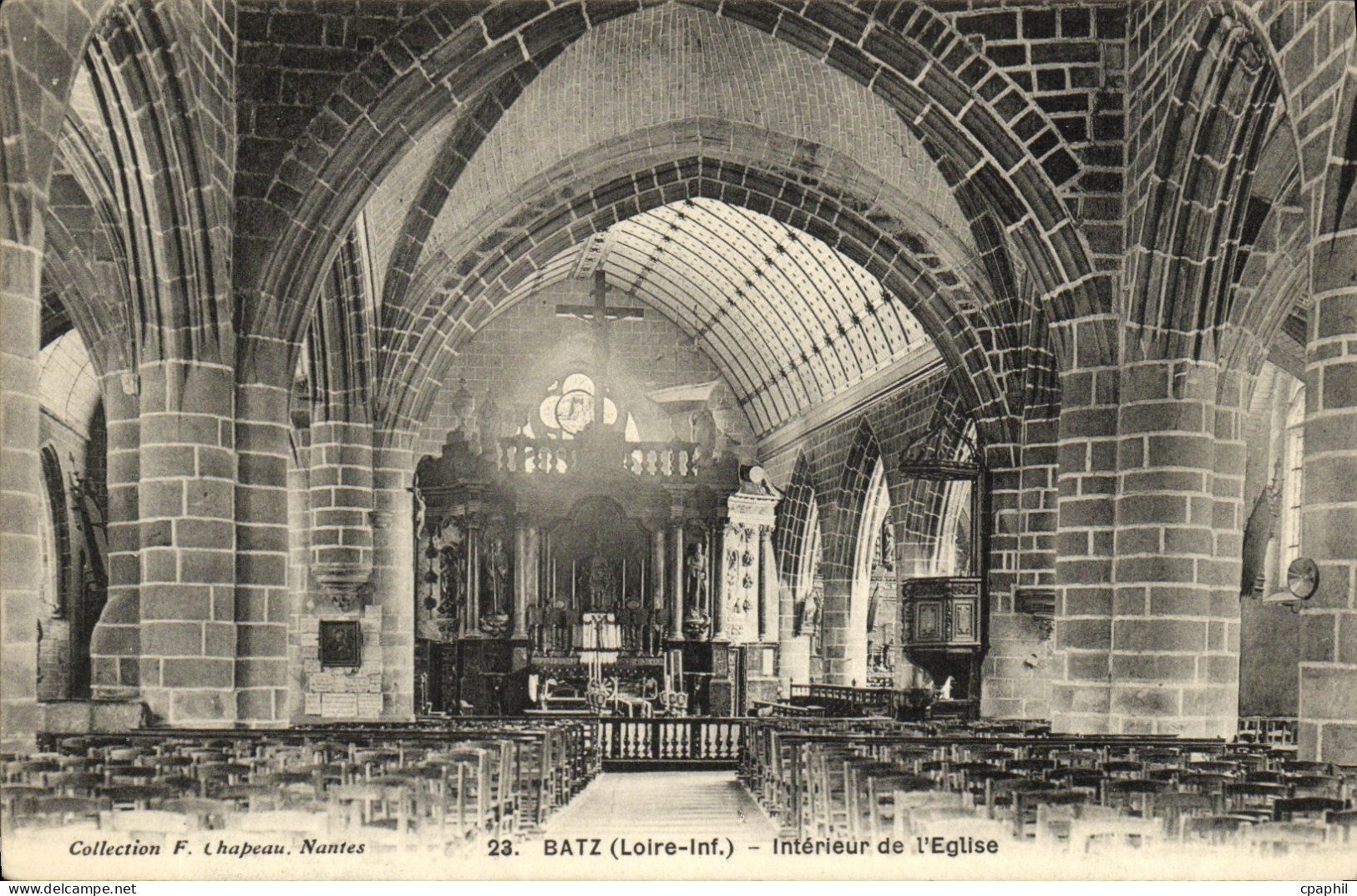 CPA Batz Interieur de L Eglise