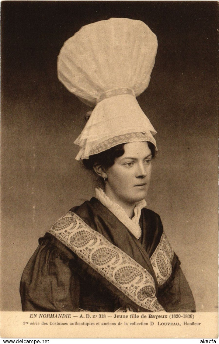CPA BAYEUX - Jeune Fille de BAYEUX - En Normandie (383786)