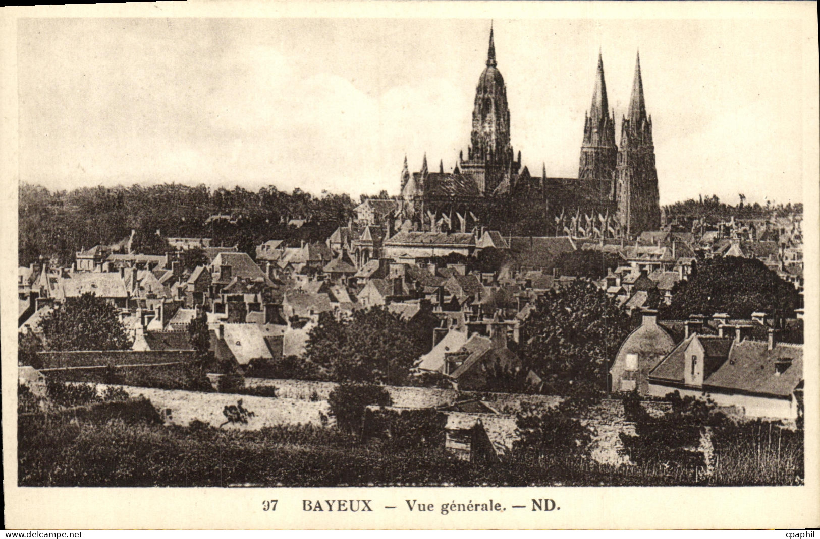 CPA Bayeux Vue Generale
