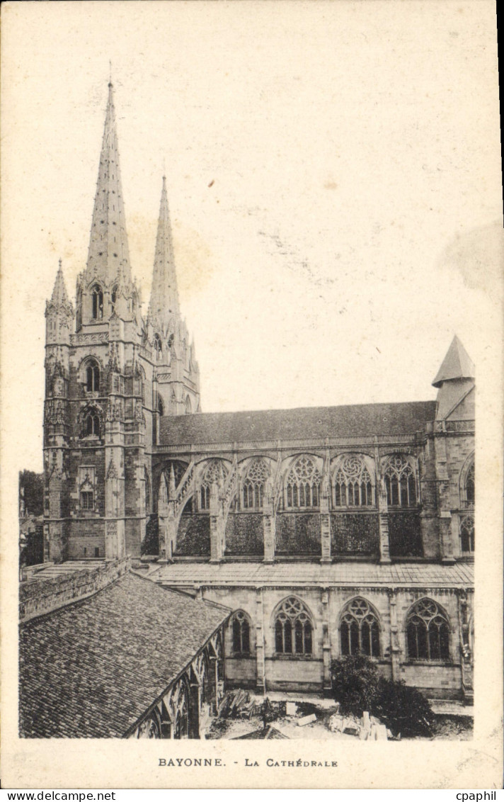 CPA Bayonne La Cathedrale