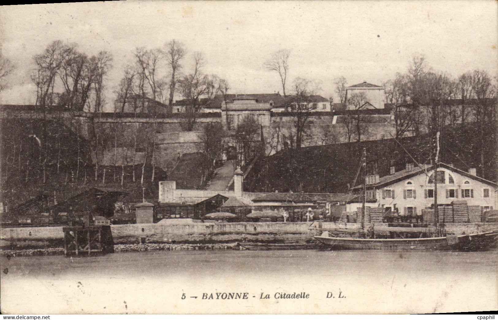 CPA Bayonne La Citadelle