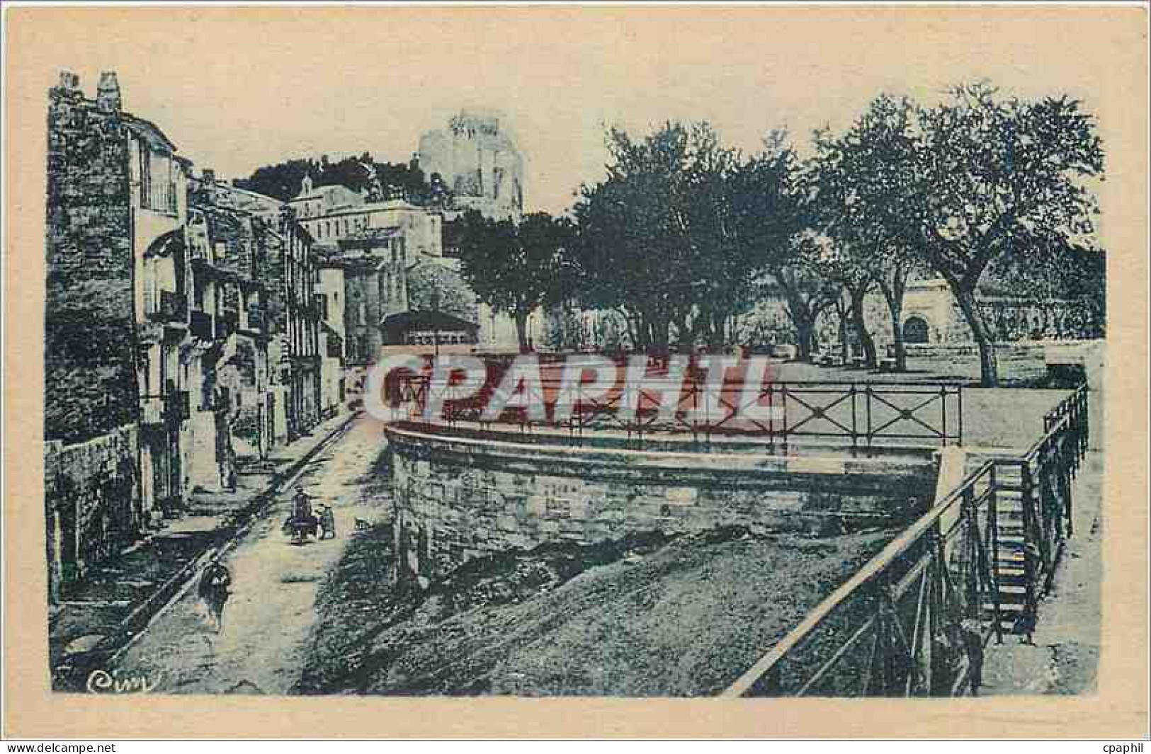 CPA Beaucaire Gard Rue Danton