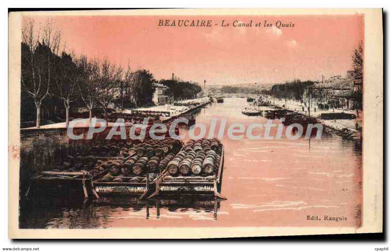 CPA Beaucaire Le Canal Et Les Quais