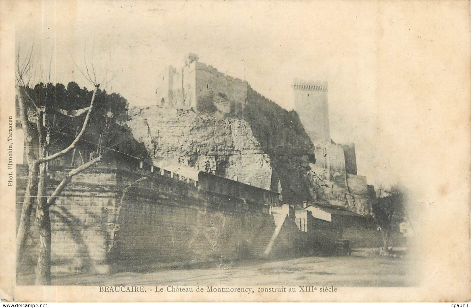CPA beaucaire-Le Chateau de Montmoremcy construit au XIII e siecle