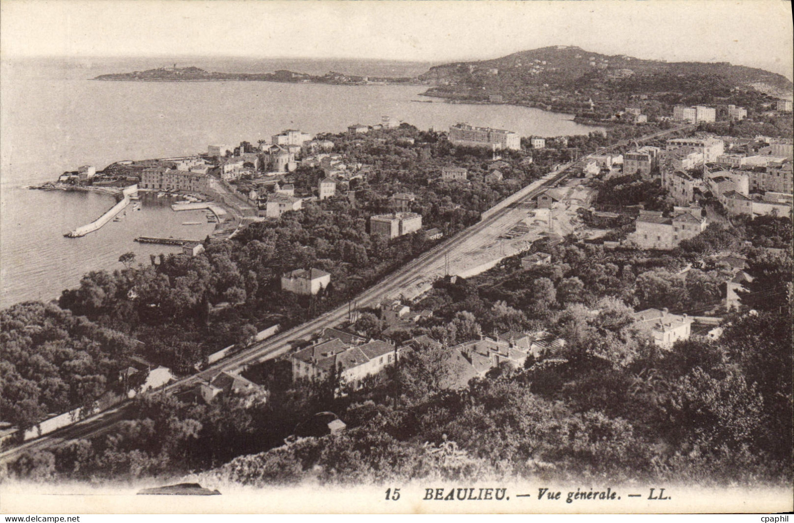 CPA Beaulieu Sur Mer Vue Generale