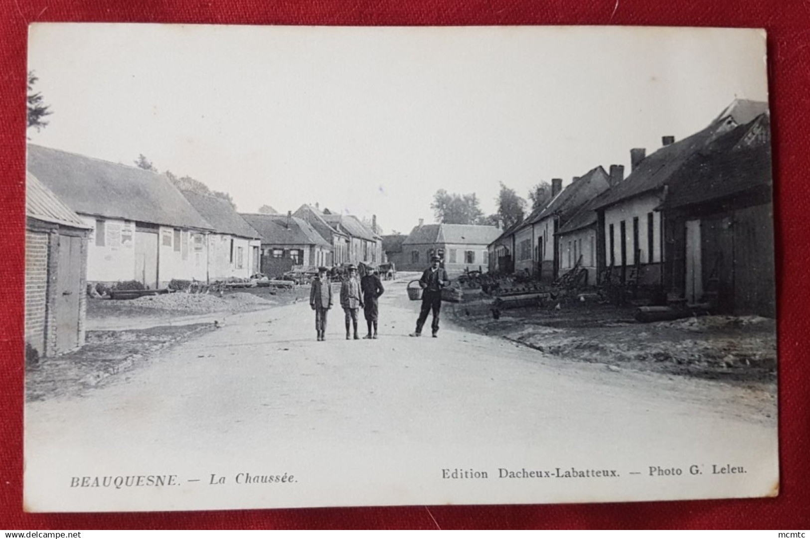 CPA - Beauquesne - La Chaussée