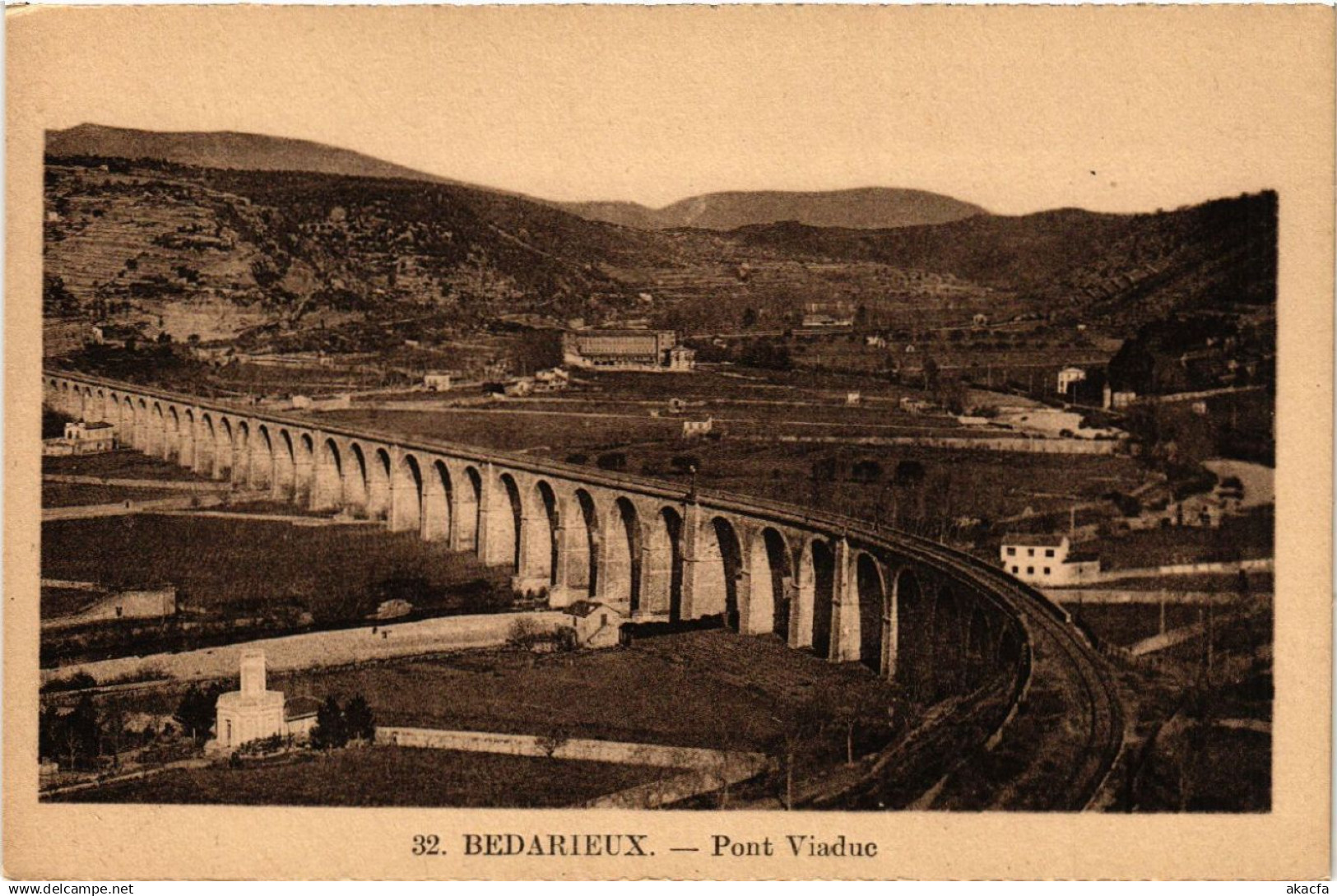 CPA BEDARIEUX - Pont Viaduc (518864)