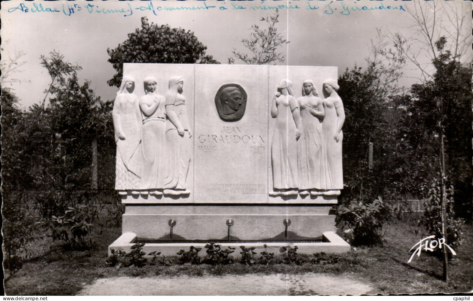 CPA Bellac (Haute Vienne) Monument