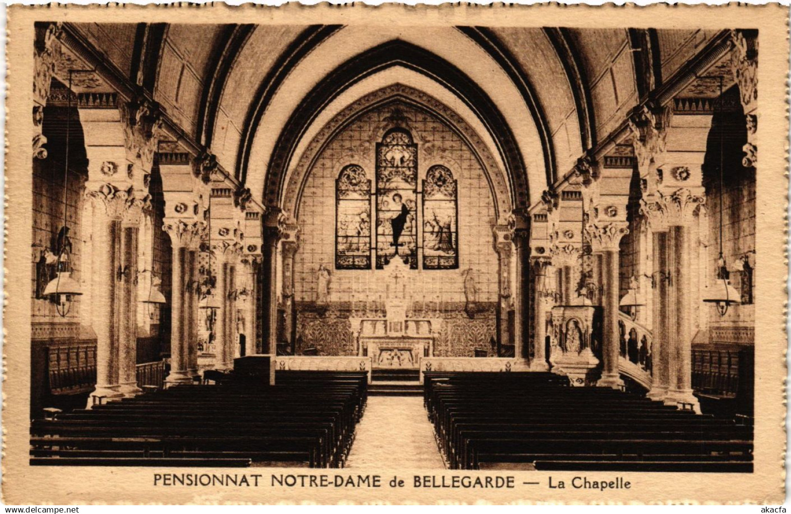 CPA BELLEGARDE Pensionnat N-D. de BELLEGARDE La Chapelle (382250)