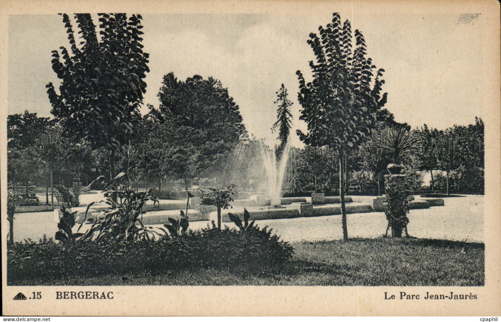CPA Bergerac Le parc Jean Jaures