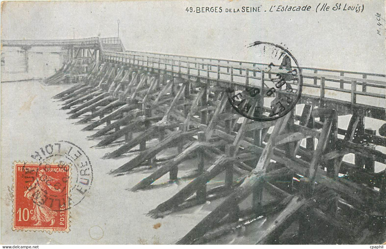 CPA Berges de la Seine L'Estacade Ile St Louis