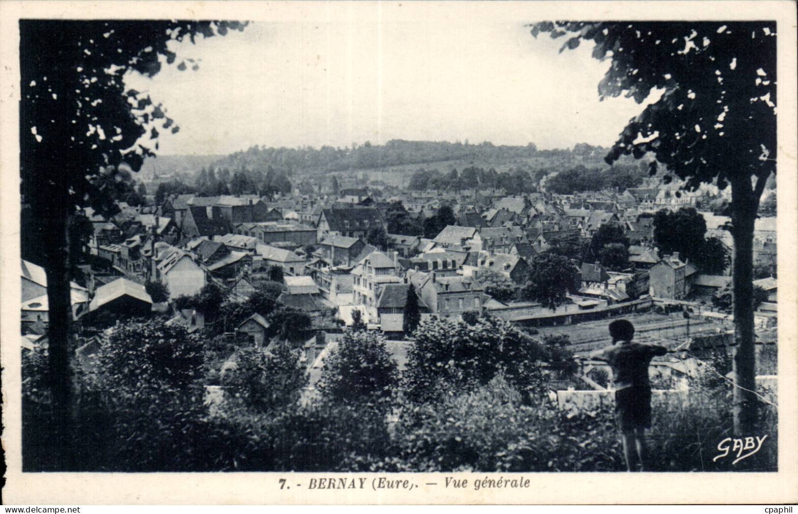 CPA Bernay Eure Vue generale
