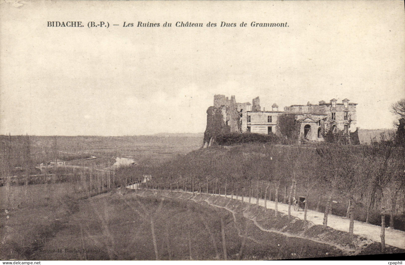 CPA Bidache Les Ruines du Chateau des Ducs de Grammont