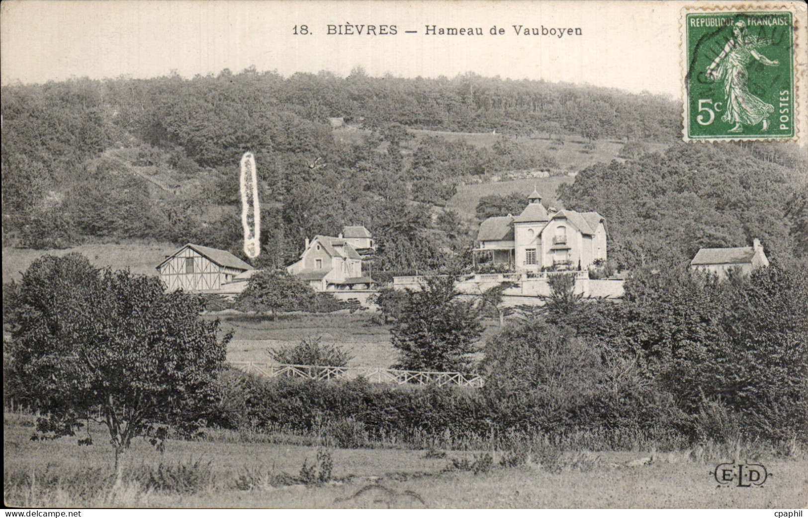 CPA Bievres Hameau de Vauboyen