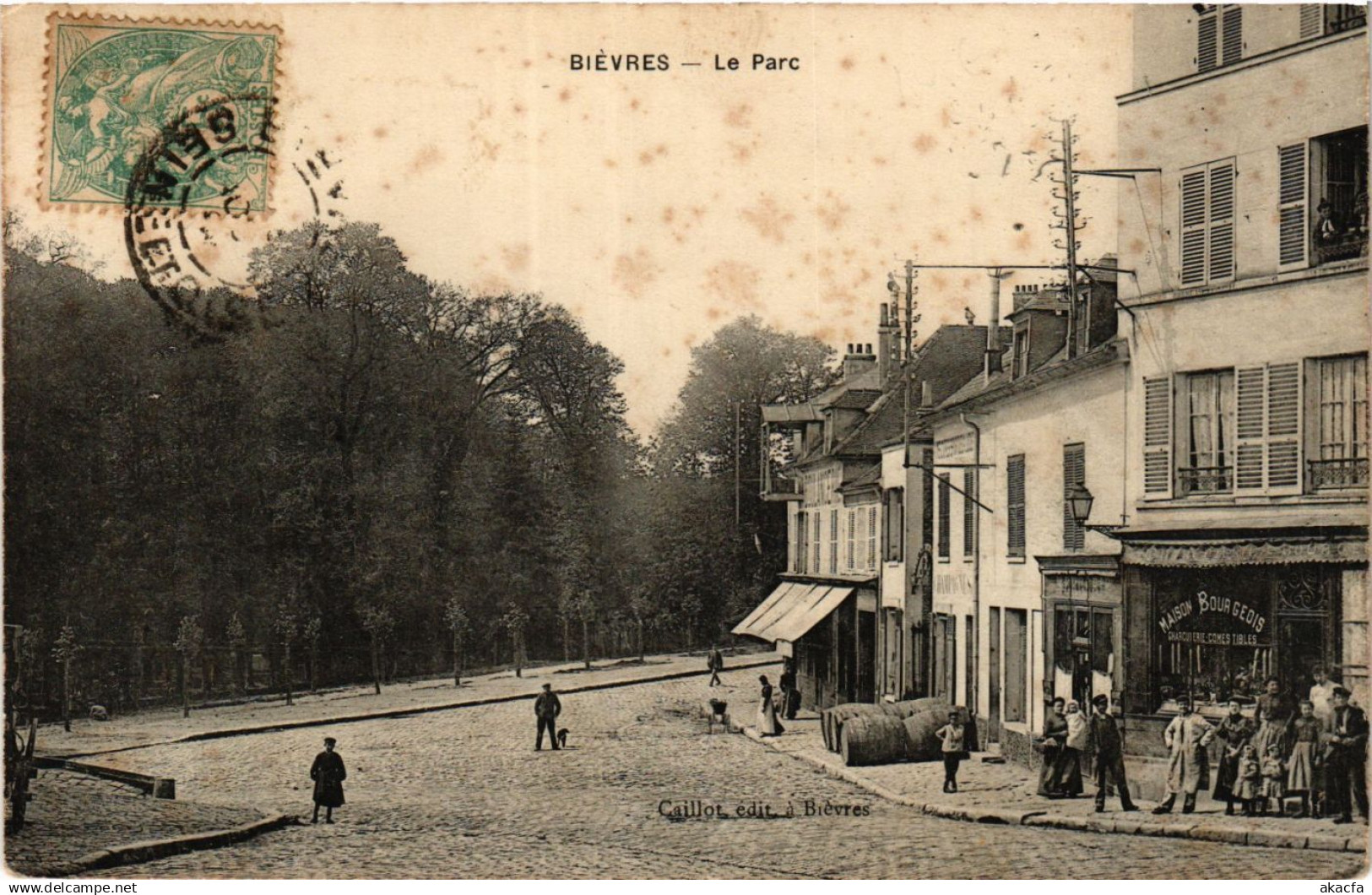 CPA BIEVRES - Le Parc (385090)