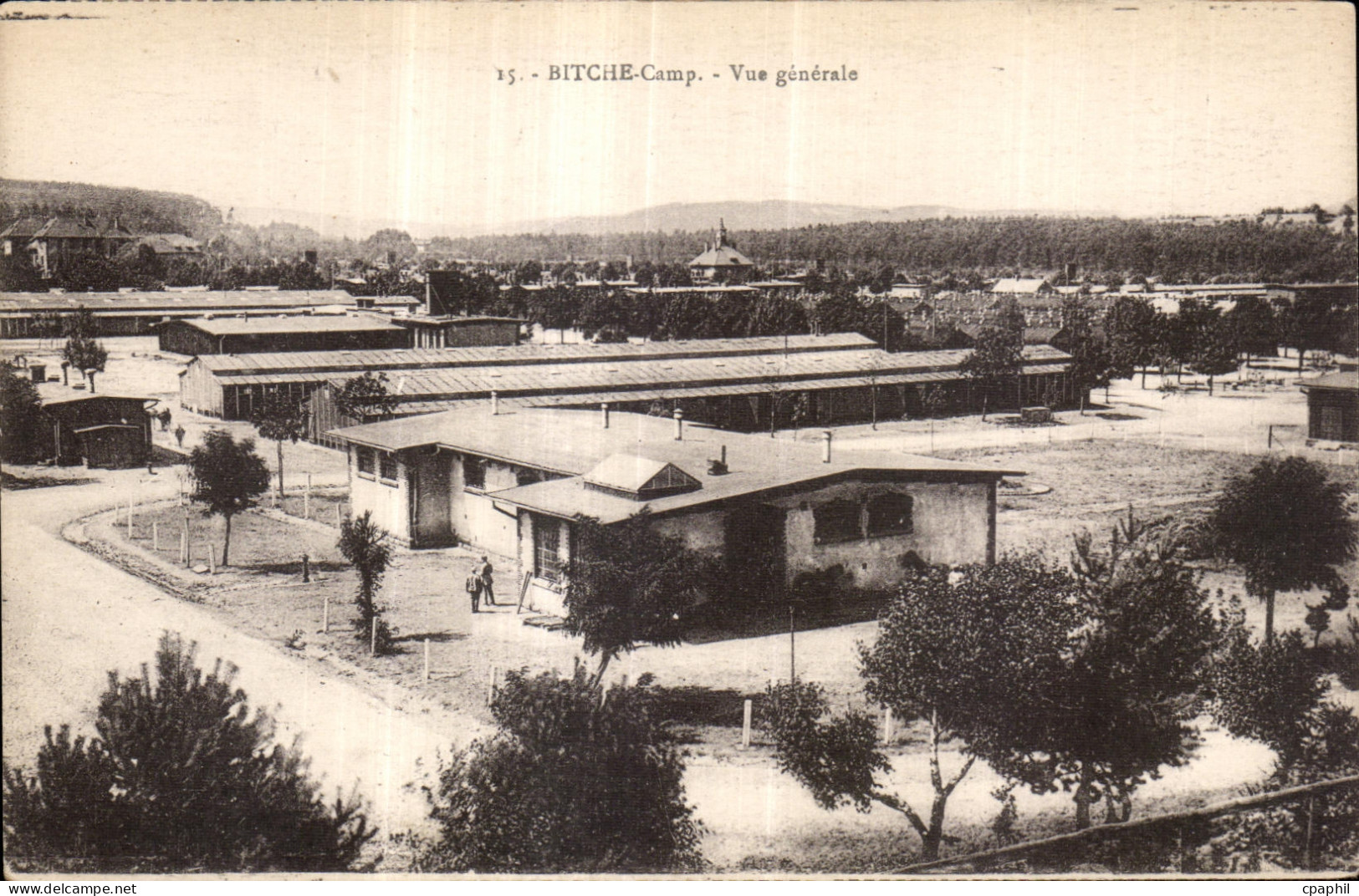 CPA Bitche Camp Vue generale Militaria