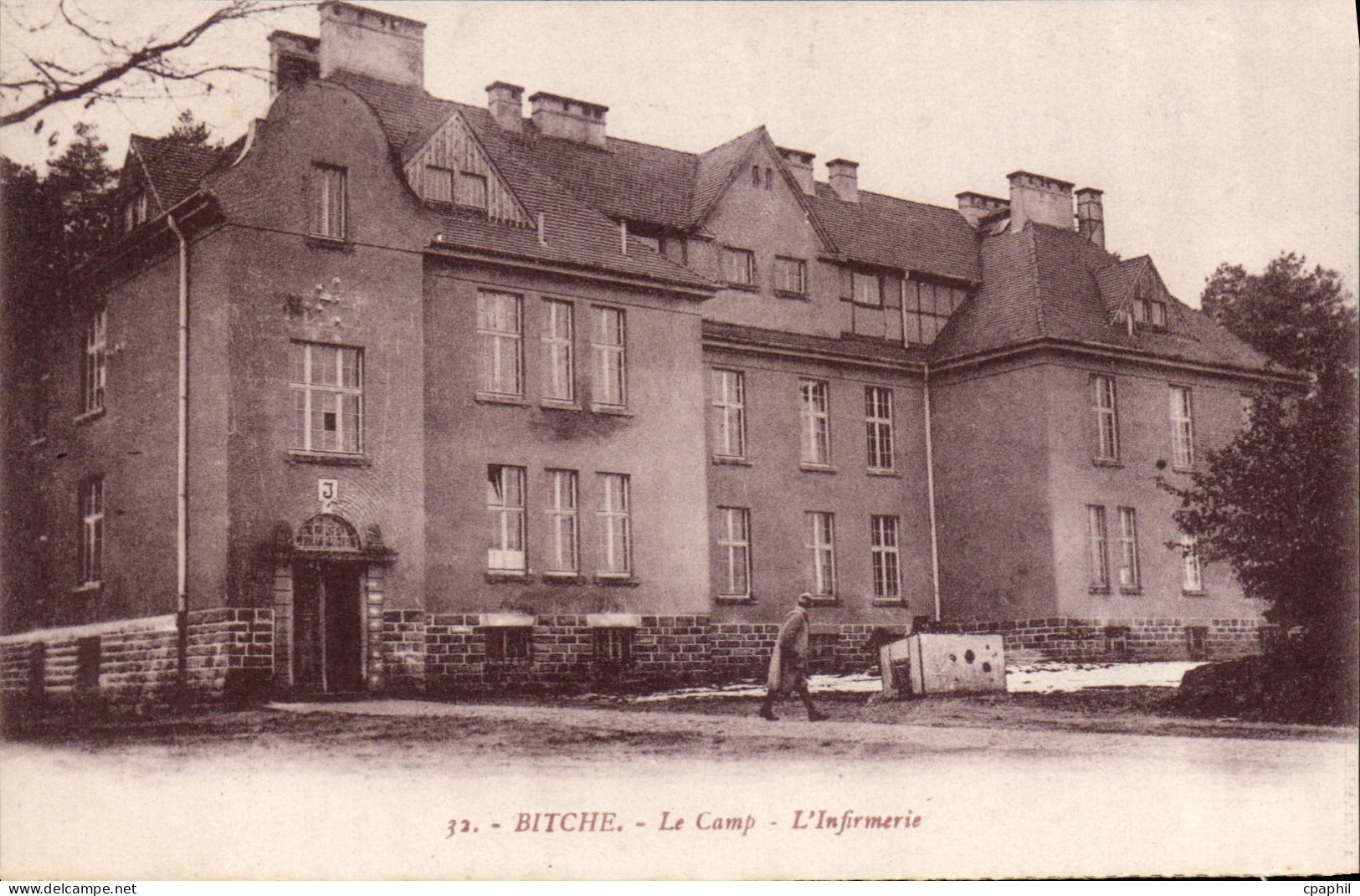 CPA Bitche Le Camp l'infirmerie